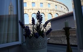 Amphiteater Art Apartman